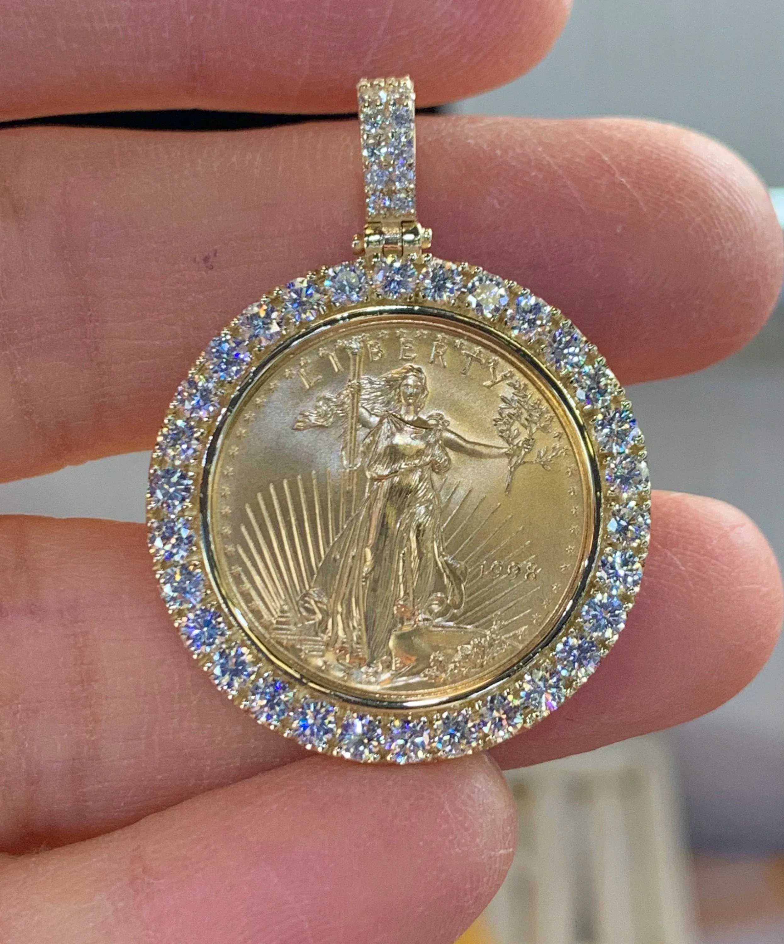 Necklace Image 3