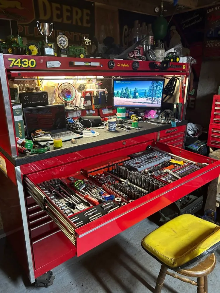 Pawn Star Rome | Diamond Jewelry, Coin, Gold, Silver, Platinum Premium Workshop Setup